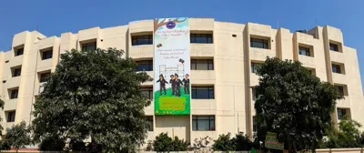 Sri Sri Ravishankar Vidya Mandir, Sector 48, Noida School Building