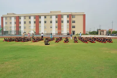 St. Xavier's High School, Sector 128, Noida School Building