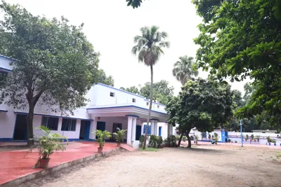 Modern English School, Barrackpore, Kolkata School Building