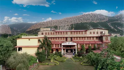 Silver Oak School, Alwar, Rajasthan Boarding School Building