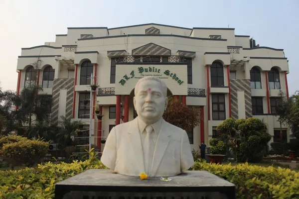 DLF Public School, Ghaziabad, Uttar Pradesh Boarding School Building