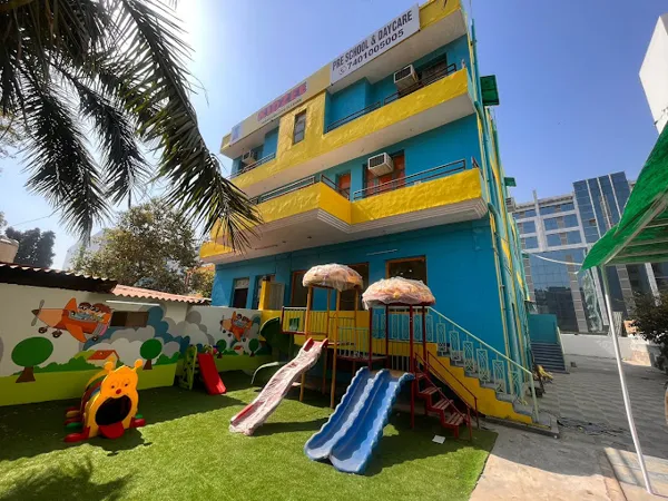 Kidzee, Sector 62, Noida School Building