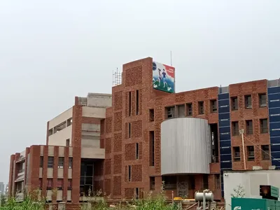 Prakriti School, Sector 128, Noida School Building