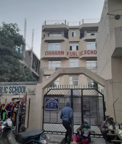 Saraswati Global School, Sector 22, Noida School Building