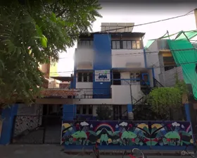 KK Academy, Indira Nagar, Lucknow School Building