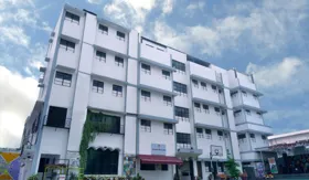 The Lucknow Public Collegiate, Lucknow, Uttar Pradesh Boarding School Building