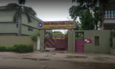 Shanti Niketan Public School, Sector 49, Faridabad School Building