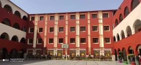 G.L.T Saraswati Bal Mandir Senior Secondary School, Nehru Nagar, Delhi School Building