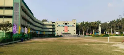 DAV Public School, Pitampura, Delhi School Building