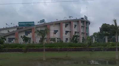 Delhi World Public School, Knowledge Park V, Greater Noida West School Building