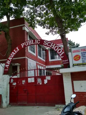 Aravali Public School, Naraina, Delhi School Building