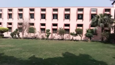 Arya Vidhya Mandir School, Sector 7, Gurgaon School Building