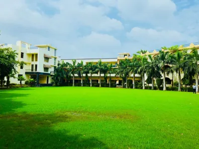 Drona Public School, Sector 9, Gurgaon School Building