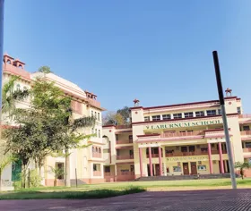 Laburnum Public School, Bhondsi, Gurgaon School Building