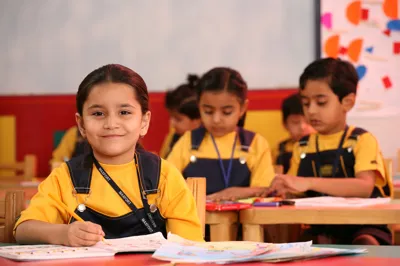 Maxfort International School, Pitampura, Delhi School Building