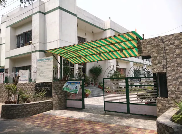 Green Ribbon International School, Sector 55, Noida School Building