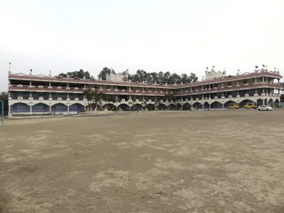 Sant Sri Asaramji Bapu Gurukul, Bhopal, Madhya Pradesh Boarding School Building