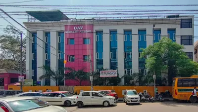 DAV Nursery School, Mukherjee Nagar, Delhi School Building