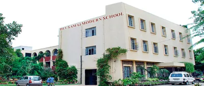 Dev Samaj Modern School, Nehru Nagar, Delhi School Building