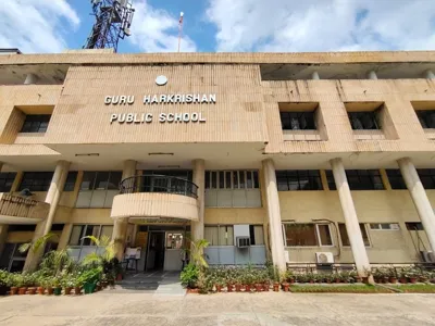 Guru Harkrishan Public School, India Gate, Delhi School Building