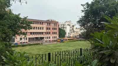 St. Paul's School, Hauz Khas Market, Delhi School Building