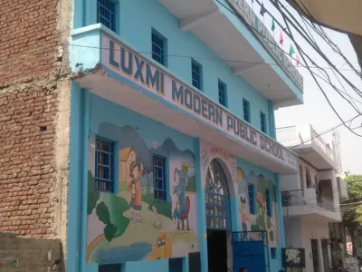 Laxmi Modern Public School, Karawal Nagar, Delhi School Building