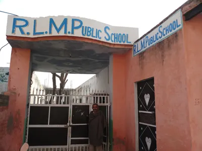 R L M Public School, Jaunti, Delhi School Building