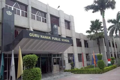 Guru Nanak Public School, Rajouri Garden, Delhi School Building