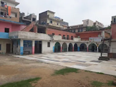 R.S. Secondary Public School, Nangloi, Delhi School Building