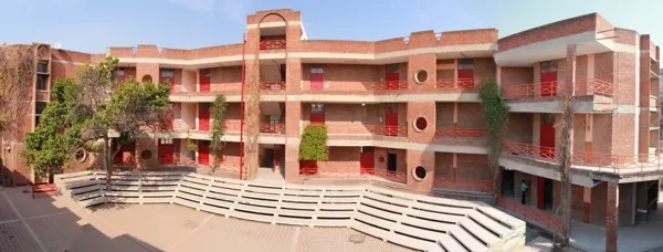 Silvertone School, Sector 47, Noida School Building