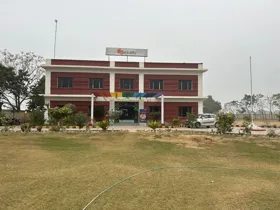 Radcliffe School, Badal Rd, Bathinda School Building