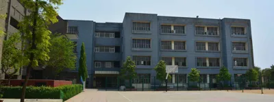 Chinmaya Vidyalaya, Vasant Vihar, Delhi School Building