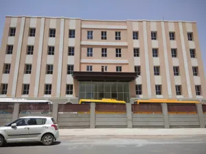 Narayana e-Techno School, Sector 77, Faridabad School Building