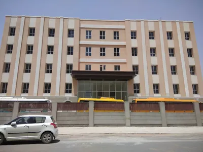 Narayana e-Techno School, Sector 77, Faridabad School Building