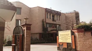 Maharaja Agrasen Model School, Pitampura, Delhi School Building