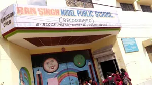 Ran Singh Model Public School, Sultanpuri C Block, Delhi School Building