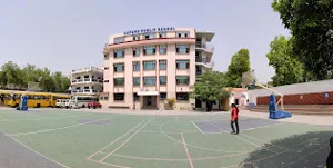 Oxford Public School, Nehru Nagar, Delhi School Building