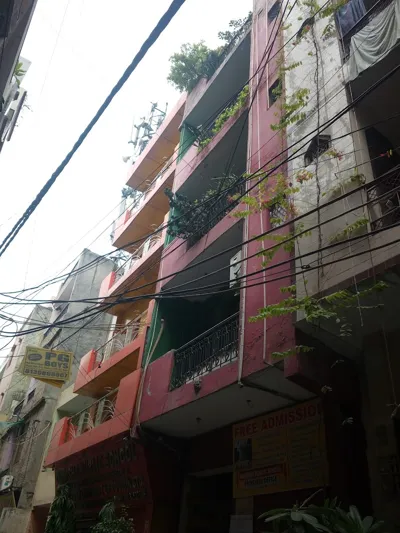 Manisha Public School, Laxmi Nagar, Delhi School Building