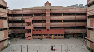St. Lawrence Convent Senior Secondary School, Geeta Colony, Delhi School Building