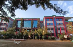 M.L. Khanna DAV Public School, Dwarka, Delhi School Building