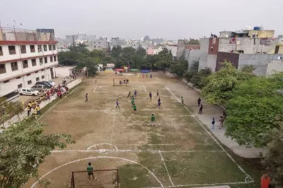 Joseph And Mary Public School, Burari, Delhi School Building