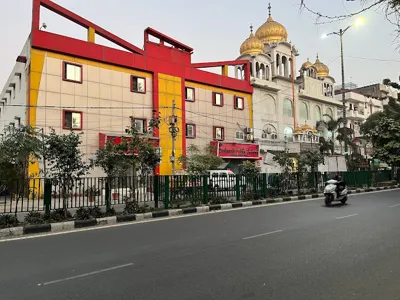 Dashmesh Public School, Vivek Vihar, Delhi School Building