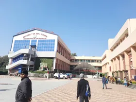Sahoday Senior Secondary School, Hauz Khas Market, Delhi School Building