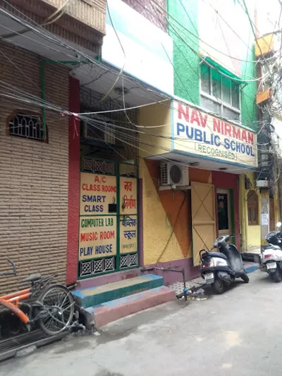 Nav Nirman Primary School, Krishna Nagar, Delhi School Building