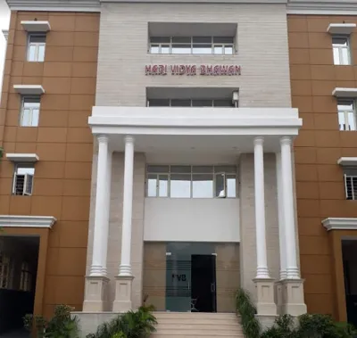 Hari Vidya Bhawan Senior Secondary School, Sangam Vihar, Delhi School Building