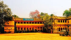 The Union Academy Senior Secondary School, Connaught Place, Delhi School Building