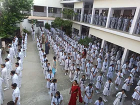 Shri Daulat Ram Public Senior Secondary School, Nangloi, Delhi School Building