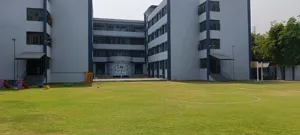 Gurusharan Convent School, Paschim Vihar, Delhi School Building