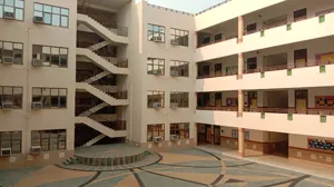 Indraprastha World School, Paschim Vihar, Delhi School Building