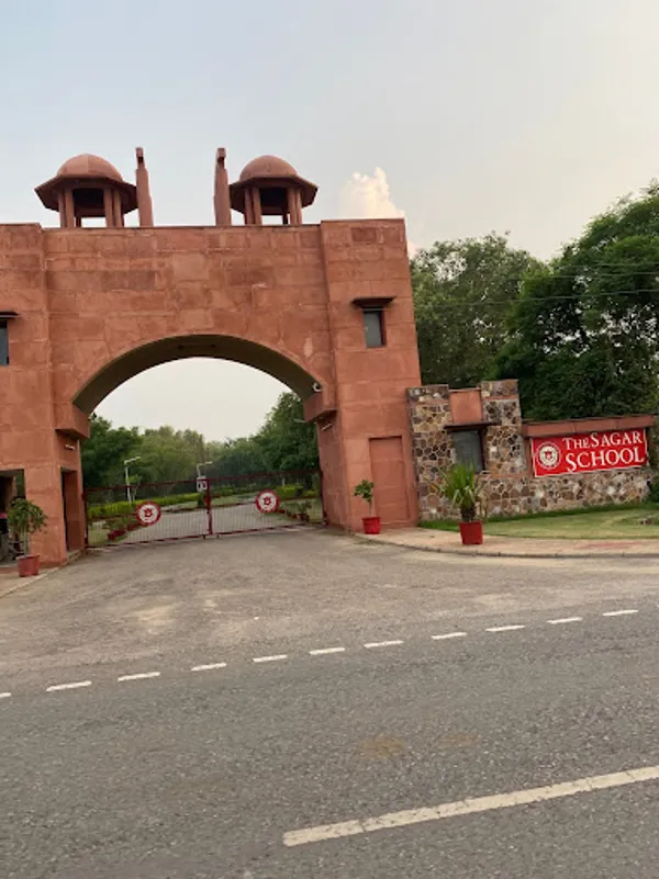 The Sagar School, Alwar, Rajasthan Boarding School Building